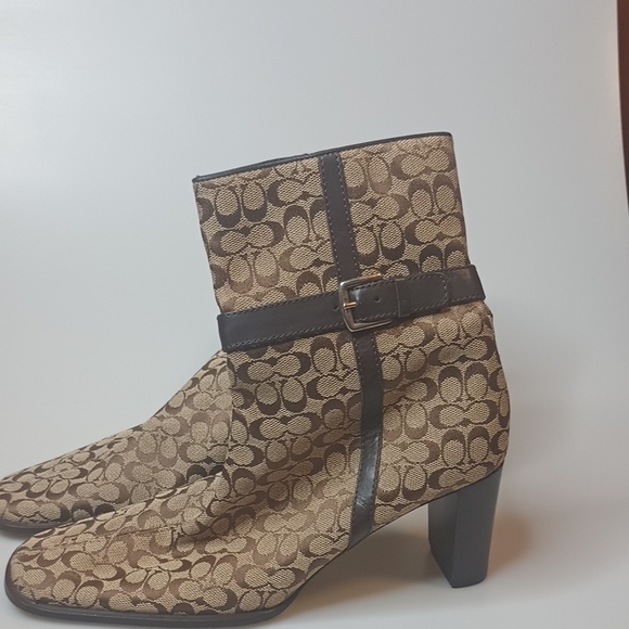 Coach Women's Tan and Brown Ankle Boots - Picture 1 of 8
